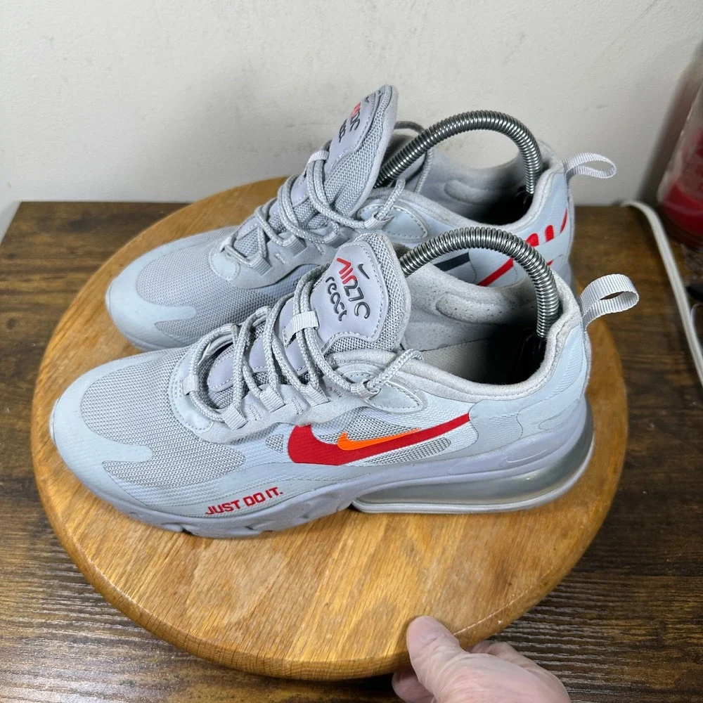 Nike Air Max 270 React Mens 8 Wolf Grey University Red CT2203-002 Just Do It